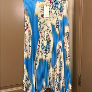 Tory Burch Sunburst Pleated Skirt Size 2 NWT